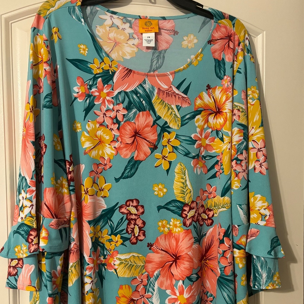Caribbean Floral Scoop Neck Women’s Top - Turquoise Coral Yellow - LuLaRoe